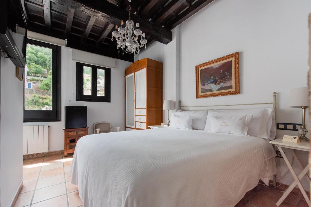 Hotel Rosa De Oro Granada Bagian luar foto