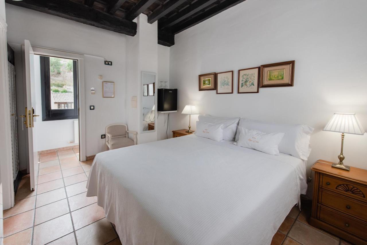 Hotel Rosa De Oro Granada Bagian luar foto