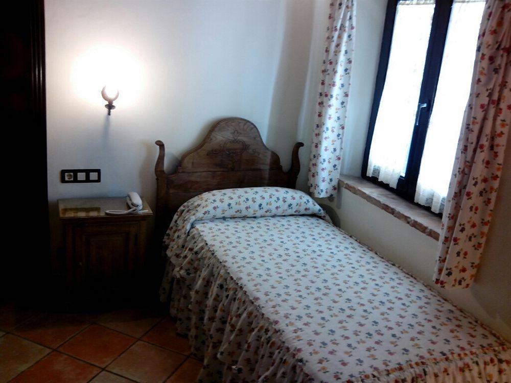 Hotel Rosa De Oro Granada Bagian luar foto