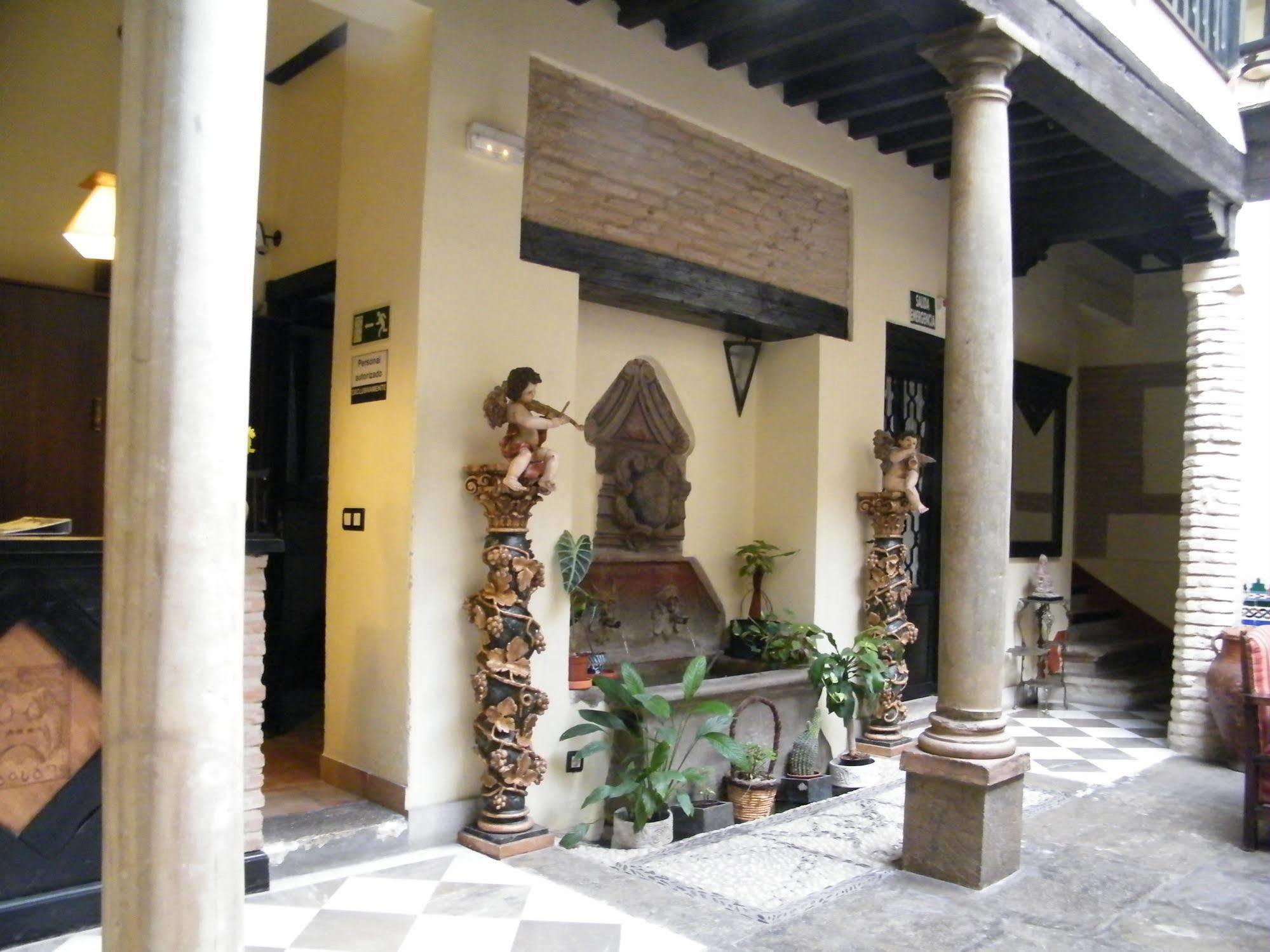 Hotel Rosa De Oro Granada Bagian luar foto