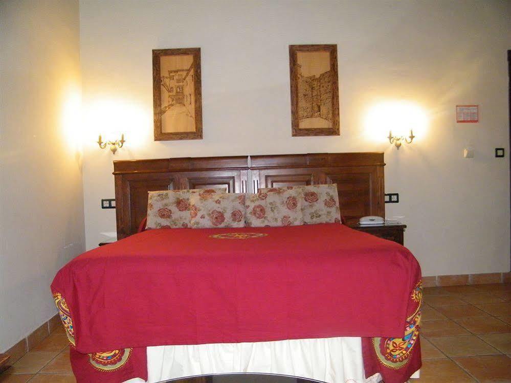 Hotel Rosa De Oro Granada Bagian luar foto